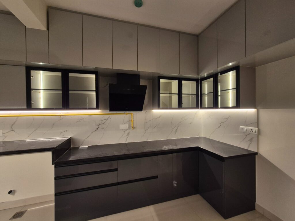Modern kitchen design setup